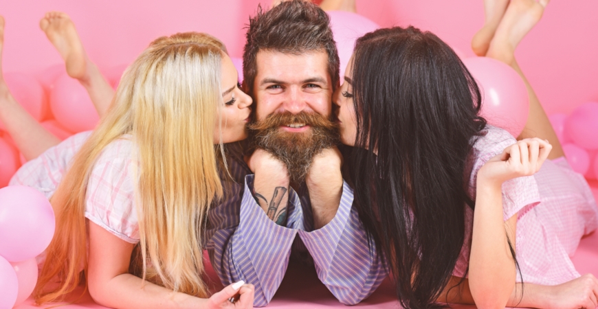 Tríos bisexuales guía
