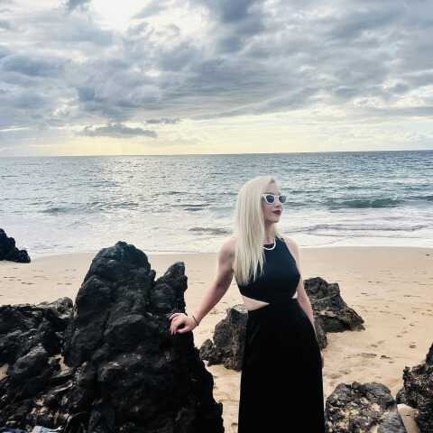 Mistress Ayverie