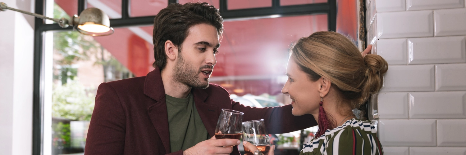 Enjoy vibrant dating events in San Francisco, where singles connect amidst beautiful views and engaging activities.