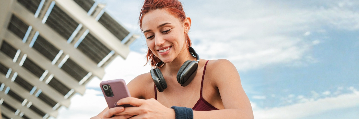 A vibrant view of San Francisco, highlighting the city's iconic Golden Gate Bridge and diverse dating scene, perfect for meaningful connections.