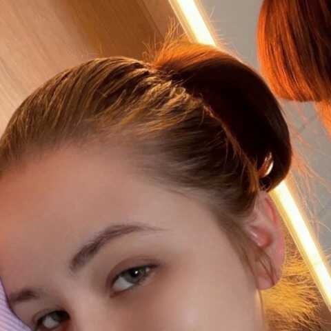 AttractiveJourna0411