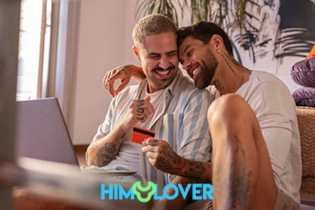 Gay men creating a dating profile on HIM Lover website