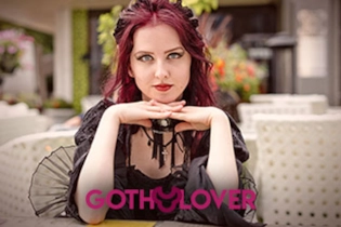 Gothic dating site premium member enjoying exclusive VIP access