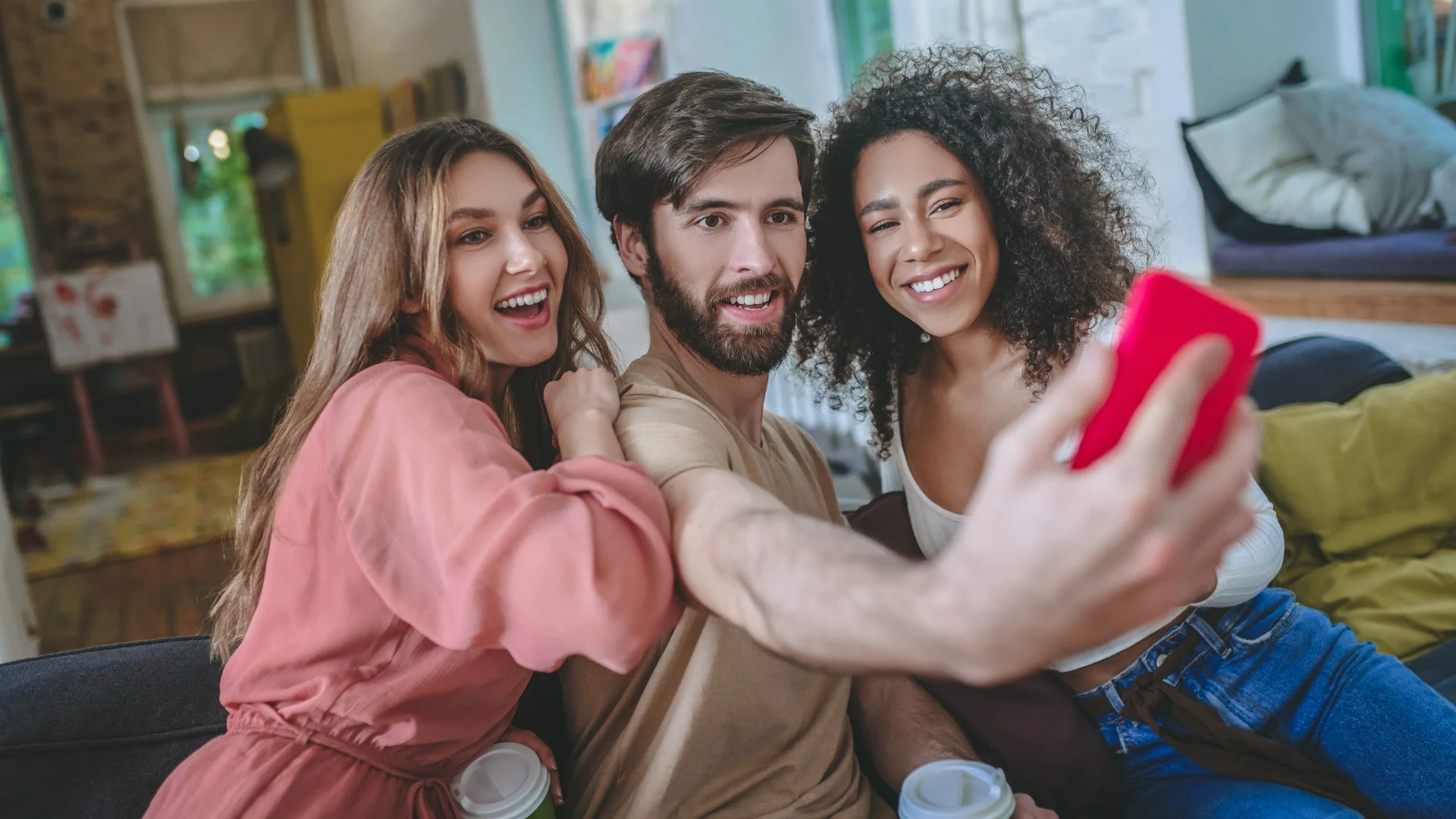 What Happens at a Lifestyle Meet and Greet?