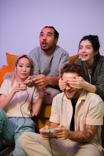 Gaming singles in Cardiff