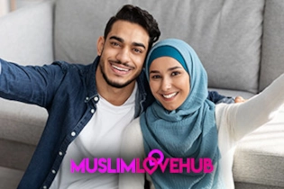 Happy Muslim couple meeting after matching on Muslim Love Hub dating platform.