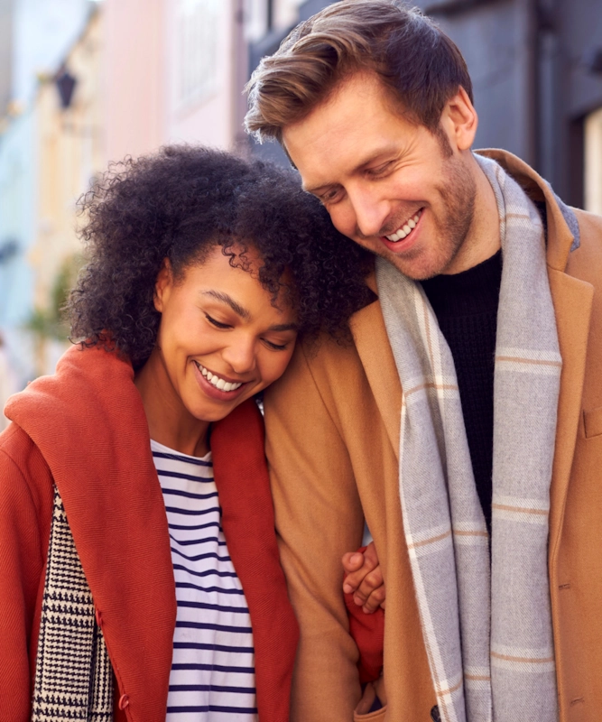 Woman and man sharing a relaxed date