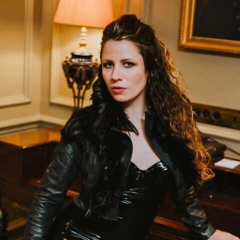 Mistress Bella