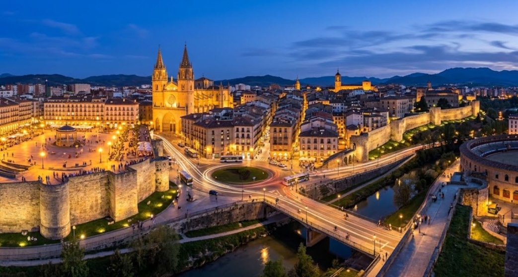 Casco viejo de Pamplona con la plaza del Castillo