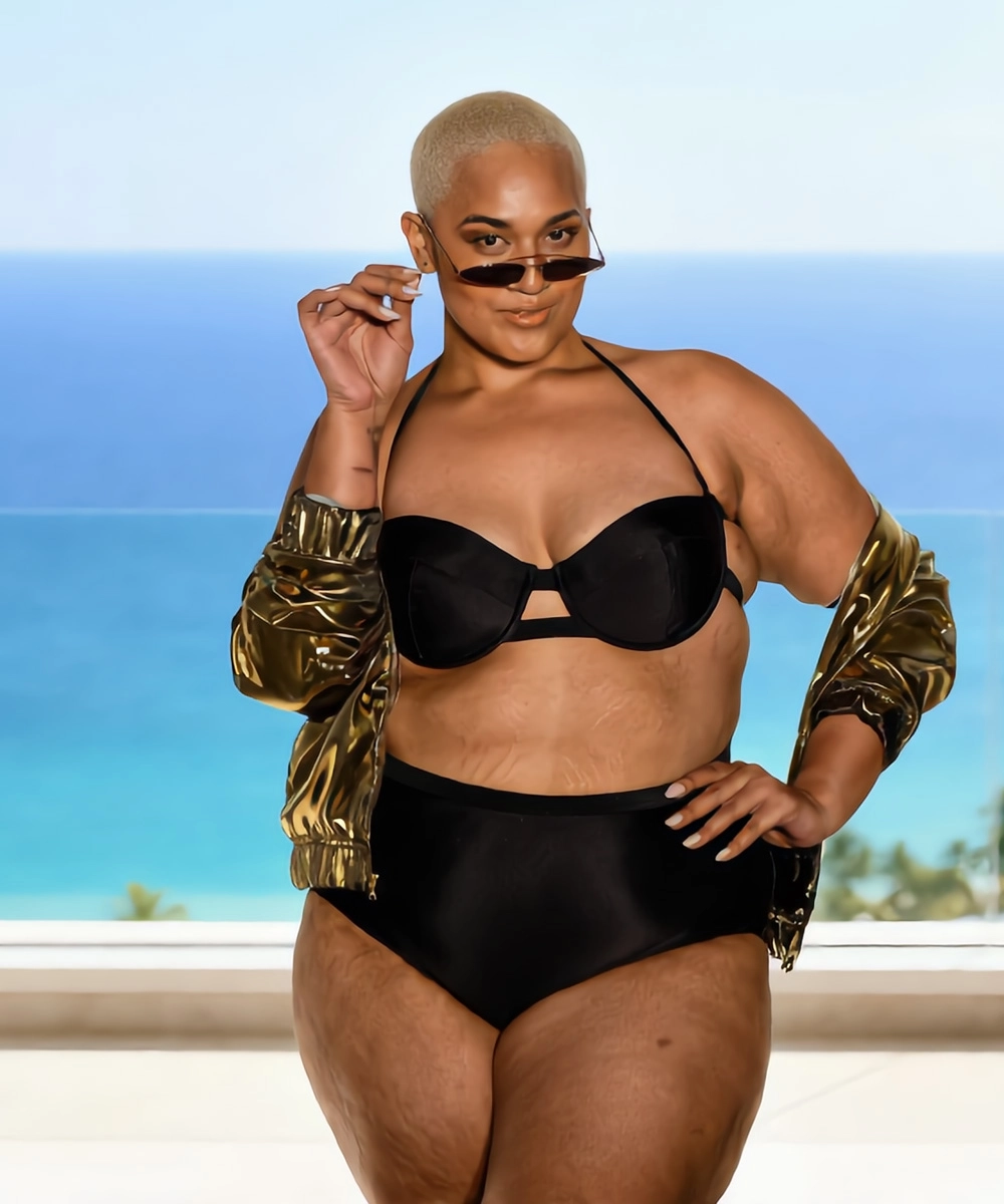 BBW woman sharing a seductive moment