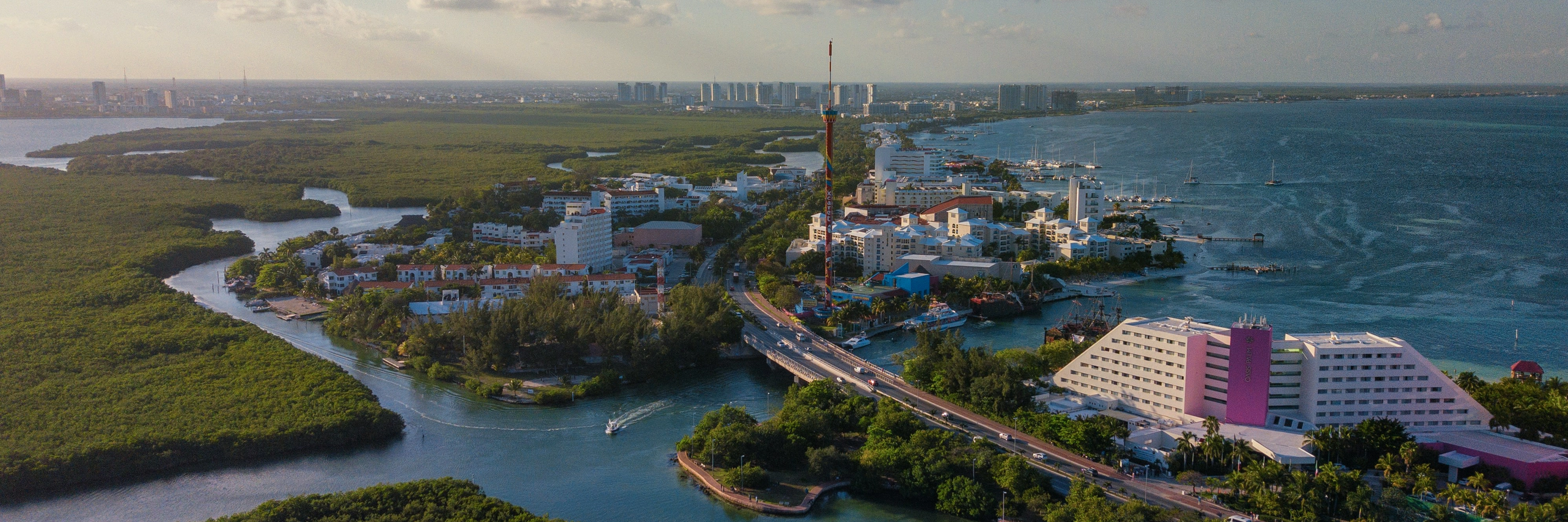 Complejo Hotelero Swinger en Cancun 