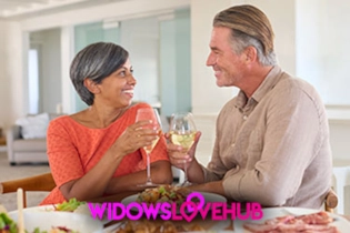 Couple enjoying a romantic dinner after meeting online