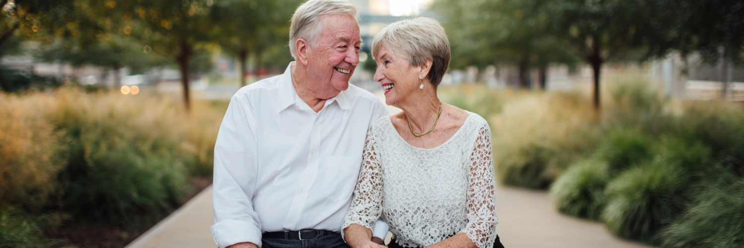 Seniors enjoying dating in Miami, sharing meaningful connections in sunny Miami.