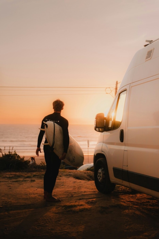 tinder for surfers