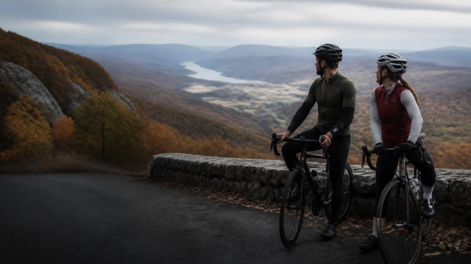 Cyclist with a thoughtful expression, representing frequently asked questions on CyclingSingles.co